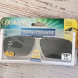 Designer Accents Solar Shield polarized clip on sunglasses 54 RecG black